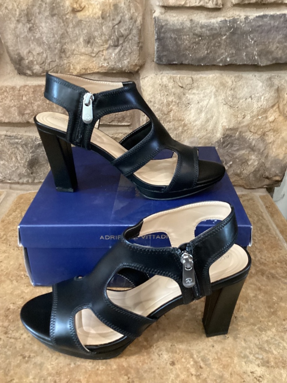 Adrienne Vittadini AV Paya Womens 9 Black ‎ Heeled Sandals Open Toe NIB